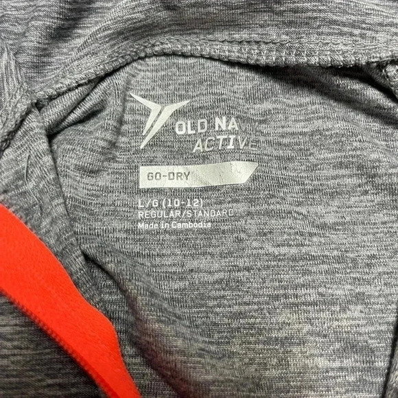 🌟 Old Navy Active Pullover sz 10/12 🌟 - Picture 7 of 7
